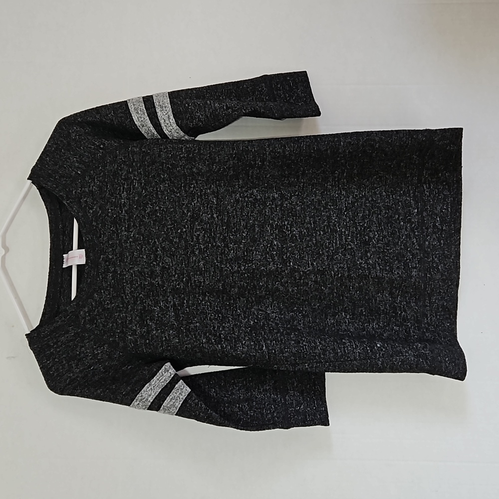 No boundaries super soft 3/4 sleeve top Size Medium
